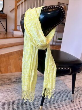 Shade Yellow White Leopard Print Fringed Scarf Viscose Lightweight 70x22